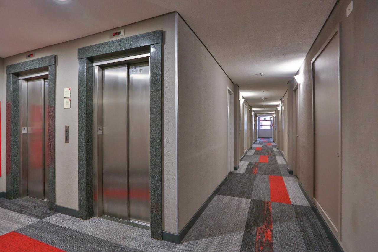 Hotel Ibis Maringá Zewnętrze zdjęcie