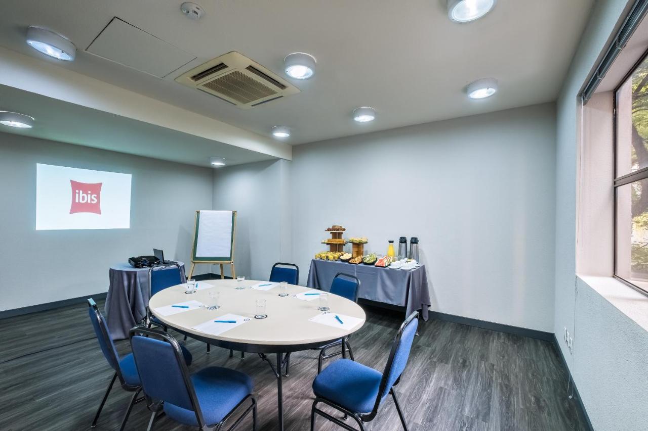 Hotel Ibis Maringá Zewnętrze zdjęcie