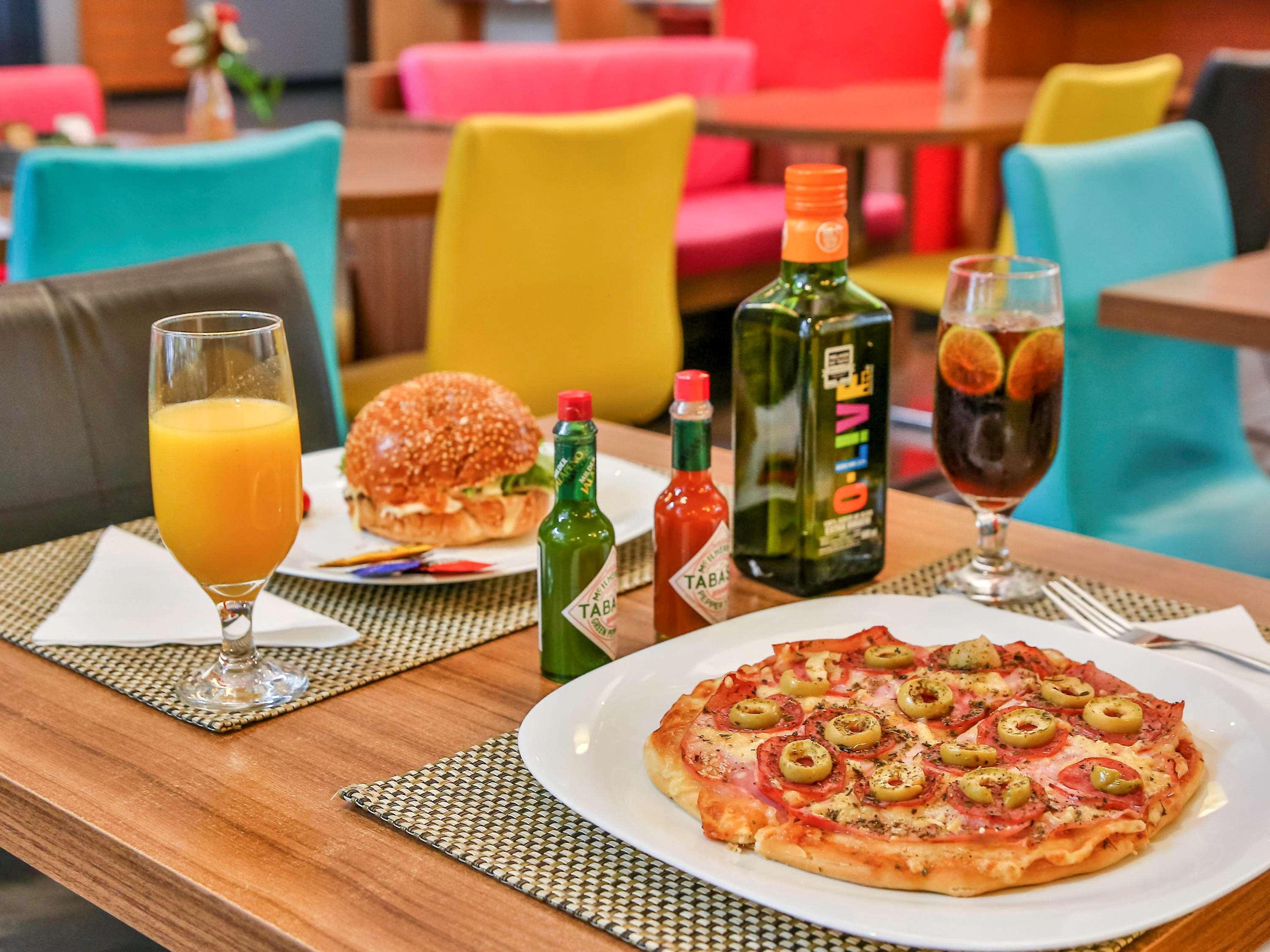 Hotel Ibis Maringá Zewnętrze zdjęcie