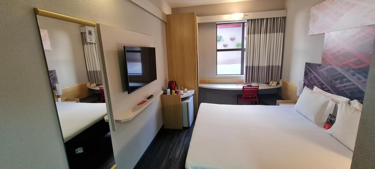 Hotel Ibis Maringá Zewnętrze zdjęcie