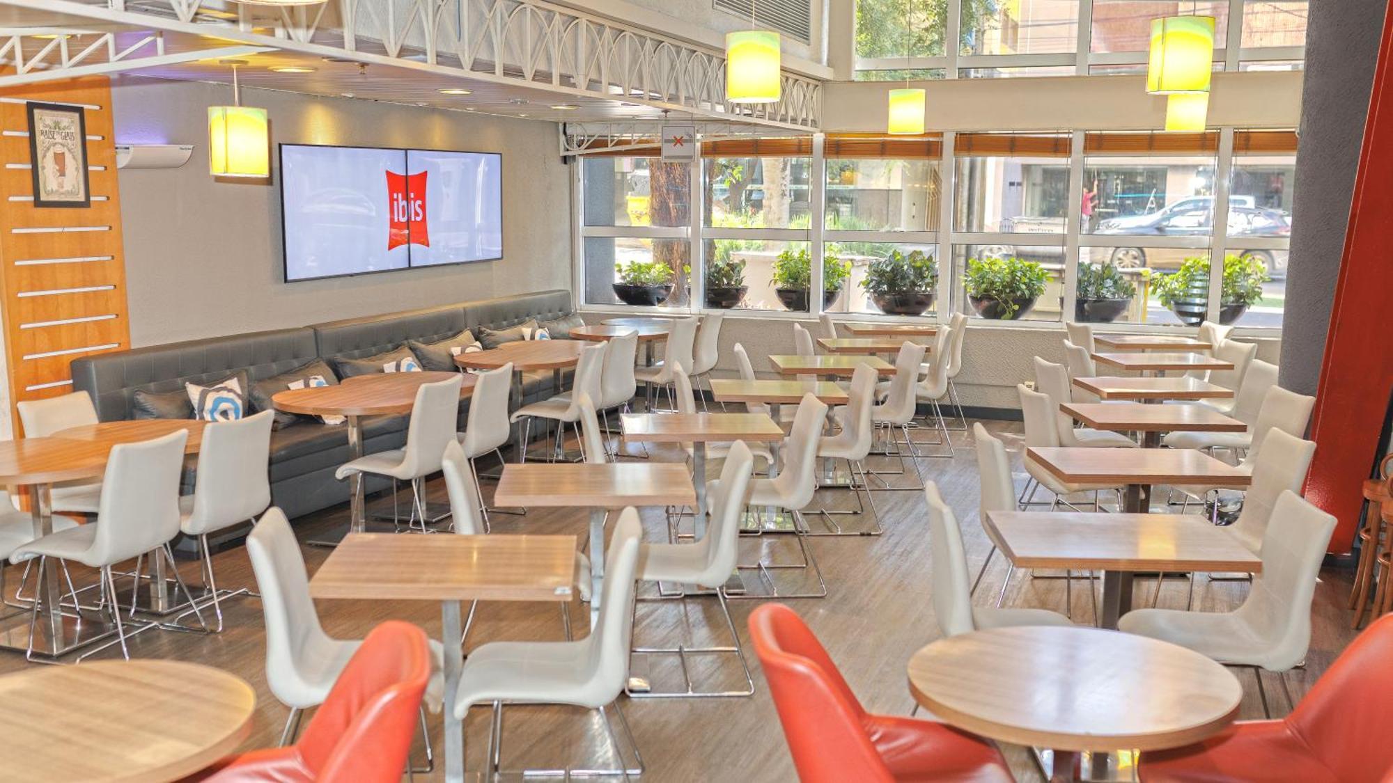 Hotel Ibis Maringá Zewnętrze zdjęcie